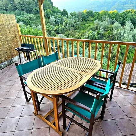 Pietra Viva - Rustic Retreat Near 5 Terre 度假居